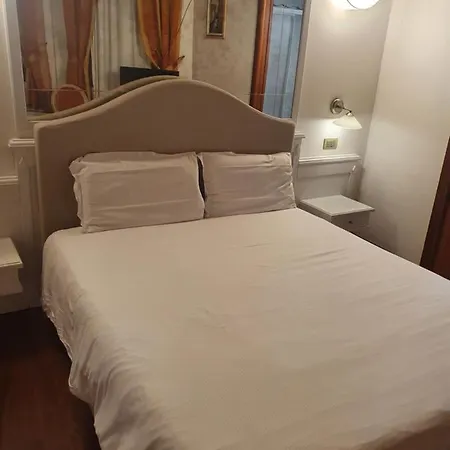 Casanova Fourrooms Penzion