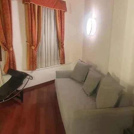 Casanova Fourrooms 3*