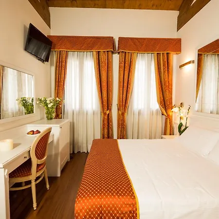 Penzion Casanova Fourrooms