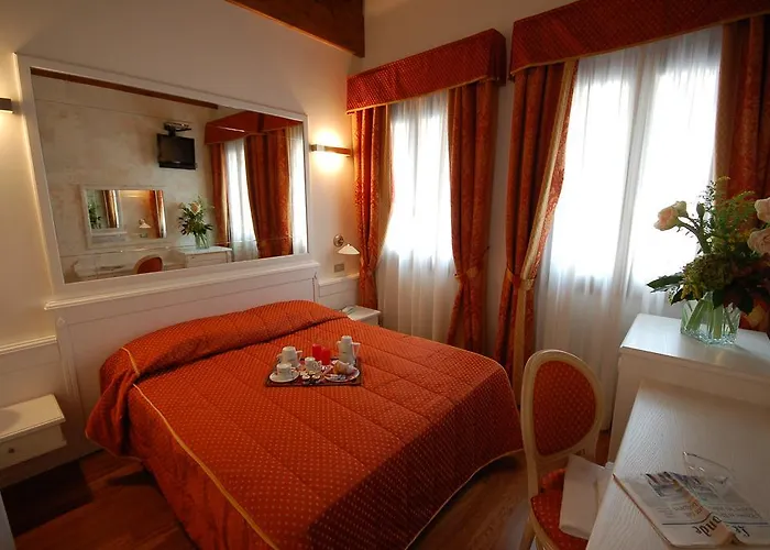 Casanova Fourrooms بيت ضيافة