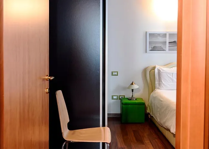 Casanova Fourrooms 3*