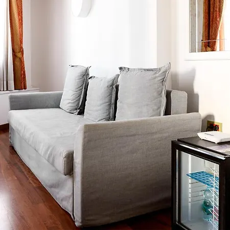 Casanova Fourrooms 3*