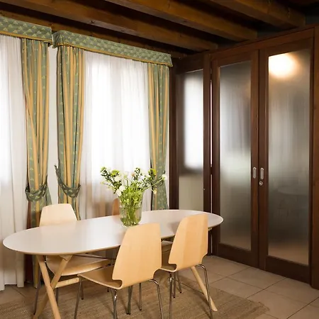 Casanova Fourrooms Gæstehus 3*