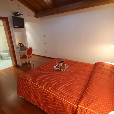 Casanova Fourrooms 3* Venedig