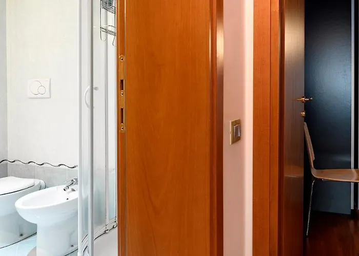 Casanova Fourrooms 3*