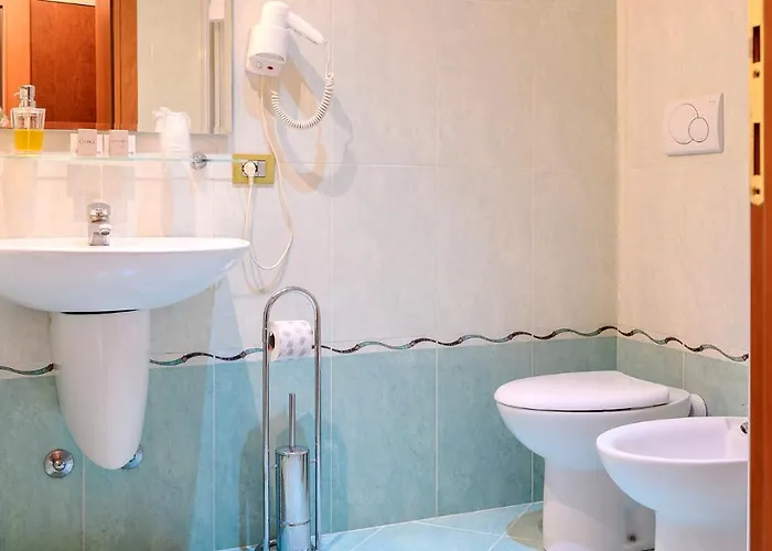 Casanova Fourrooms Konukevi 3*
