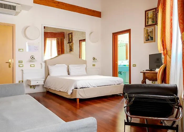 ゲストハウス カサノバ フォールームス 3*